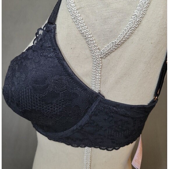 Savage X Fenty BLACK Lace Padded Balconette bra 32DDD - Picture 2 of 12